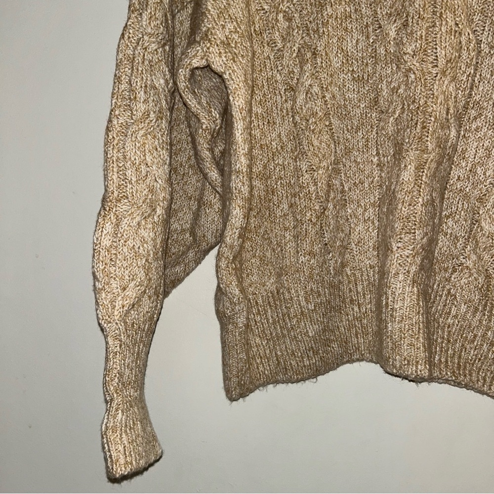Old Navy Women’s Beige Heathered Mock Neck Knit Pullover Sweater Large NWT - Picture 5 of 6